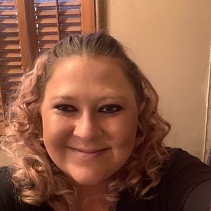 Meet your Posher, Angelique